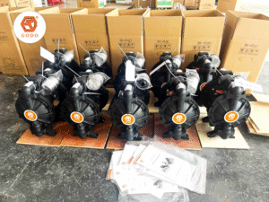 bơm dầu chất liệu nhôm